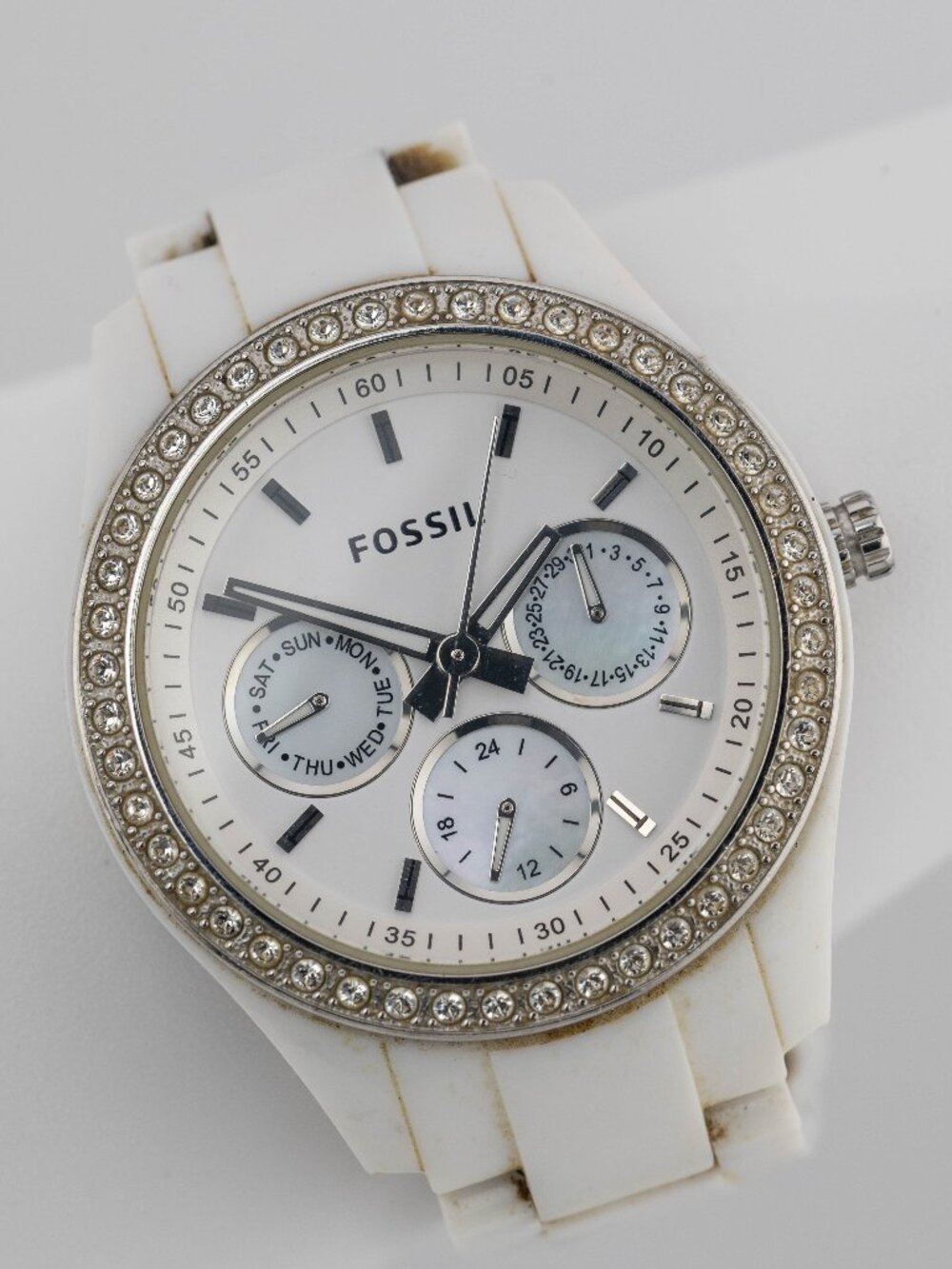 Fossil Stella ES1967 White Crystal Bezel Quartz Analog Women’s Fresh Battery